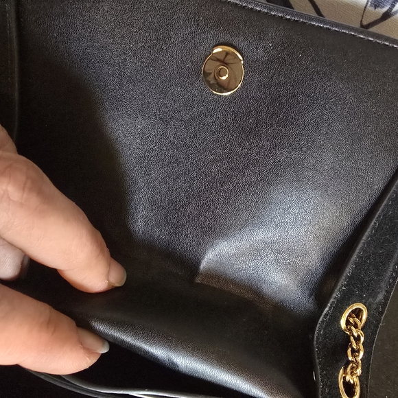 Tory BurchChelsea Studded Convertible Shoulder Bag - Picture 8 of 12